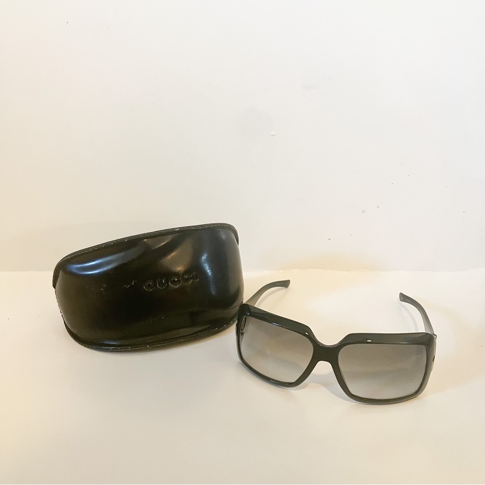Authentic Gucci Sunglasses with Case